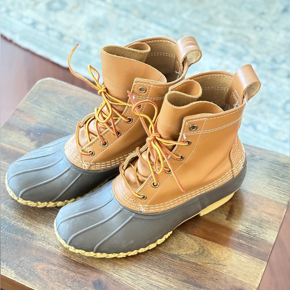 L.L. Bean Tan and Brown Bean Boots WOMEN 8